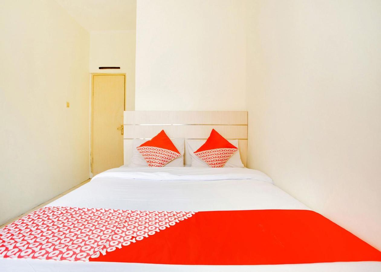 OYO 2554 Hotel Arimbi Lama Dewi Sartika Bandung Exterior foto