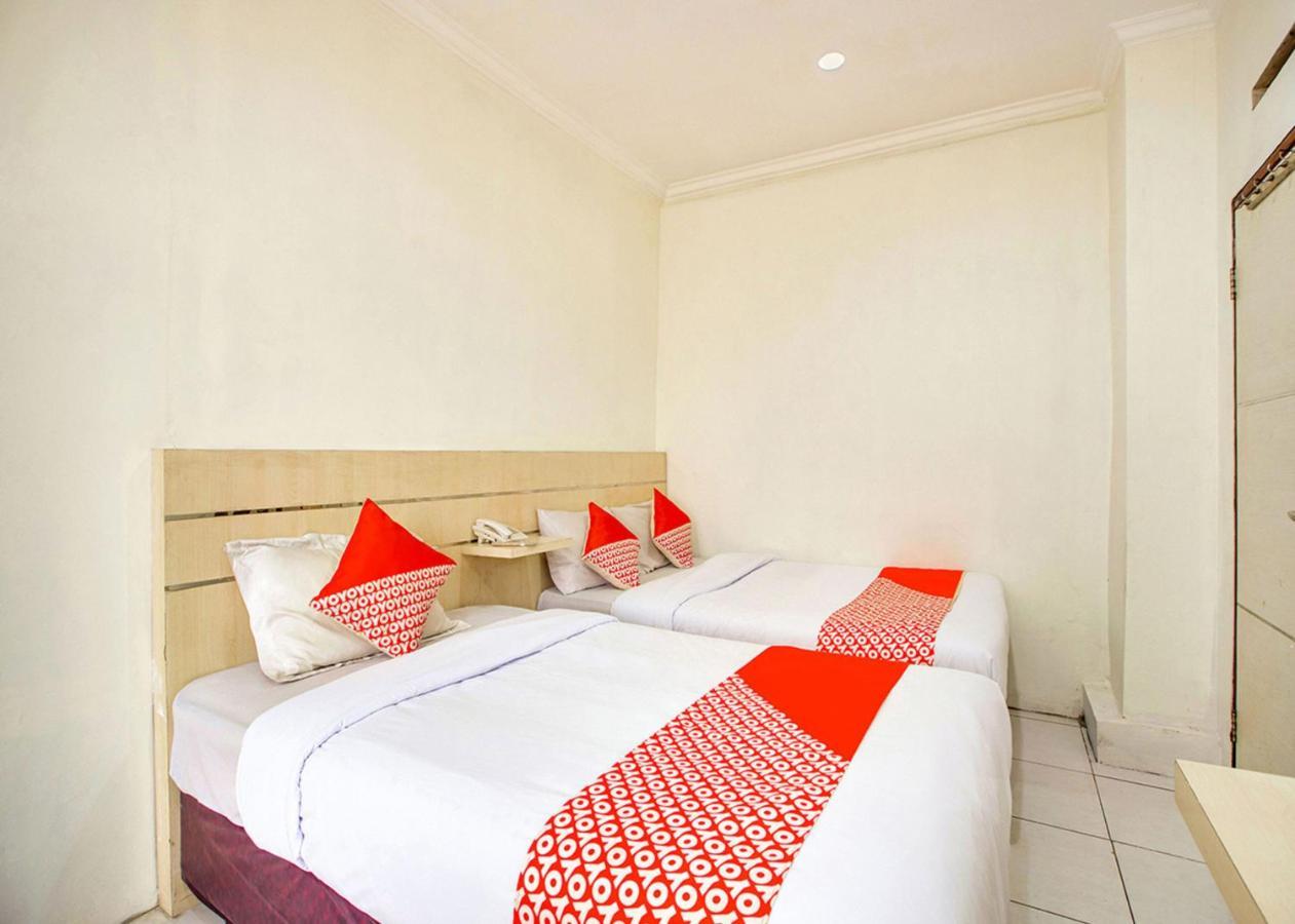 OYO 2554 Hotel Arimbi Lama Dewi Sartika Bandung Exterior foto