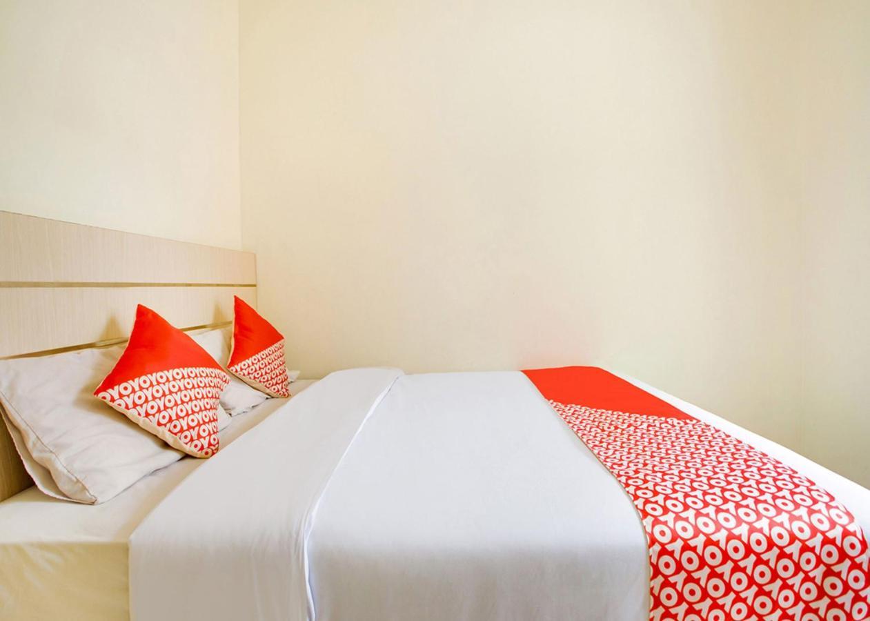 OYO 2554 Hotel Arimbi Lama Dewi Sartika Bandung Exterior foto